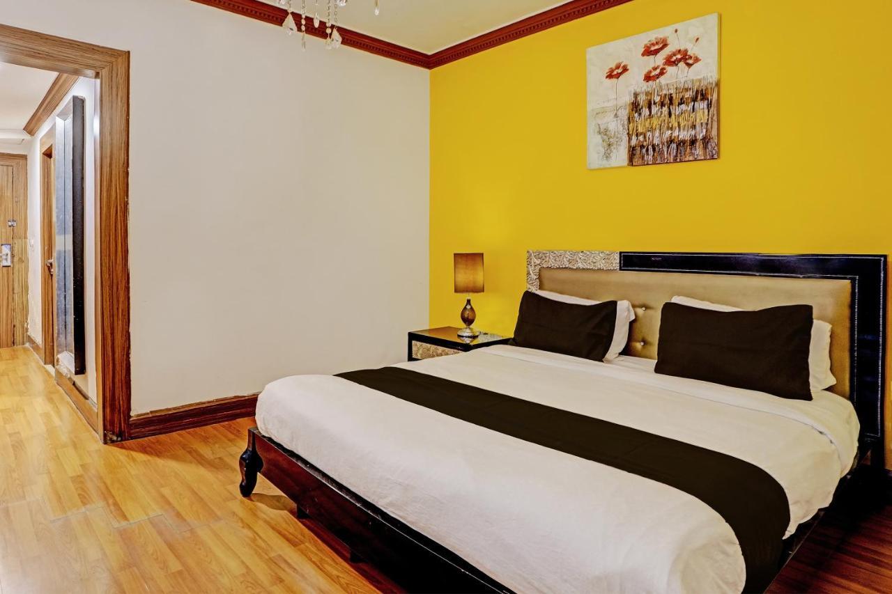 Townhouse 809 Royal Palms Hotel - Rose Collection مومباي المظهر الخارجي الصورة