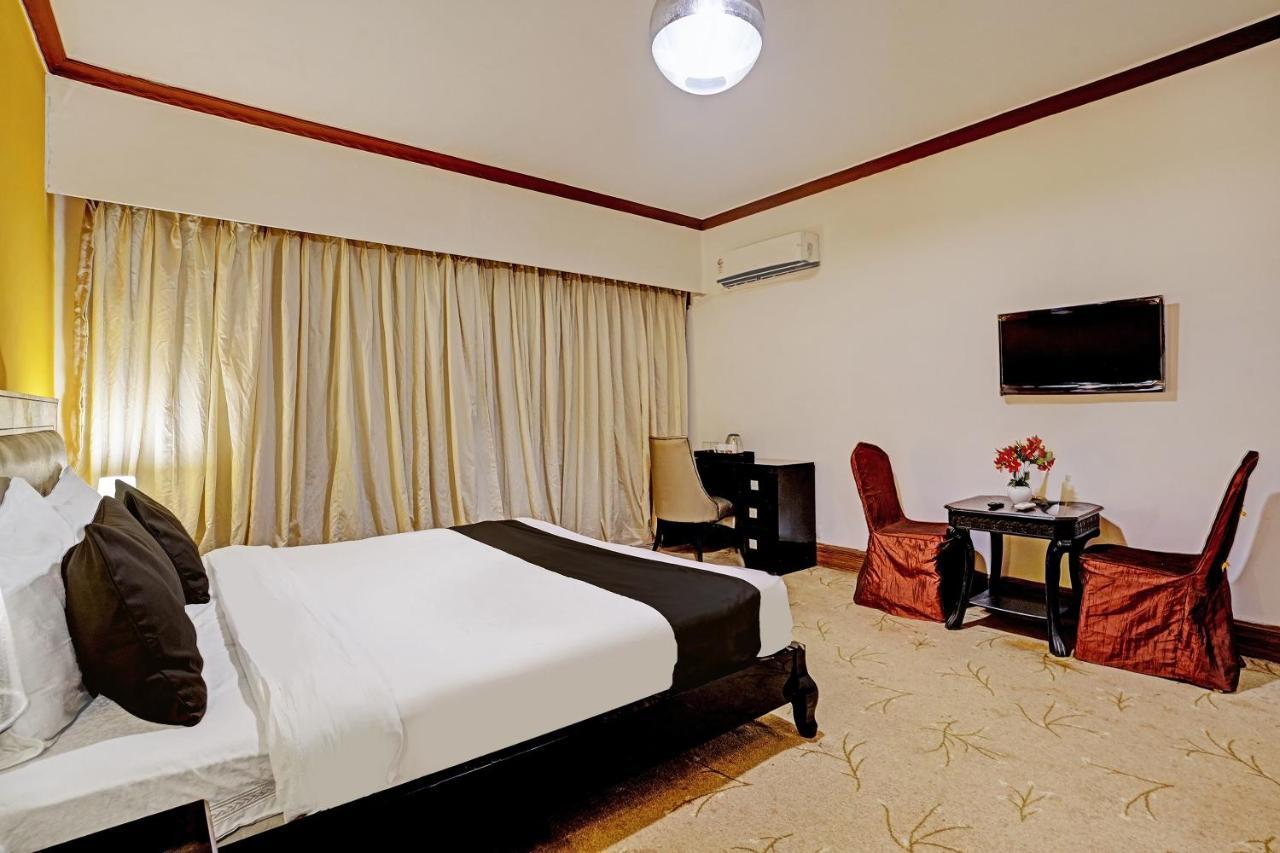 Townhouse 809 Royal Palms Hotel - Rose Collection مومباي المظهر الخارجي الصورة