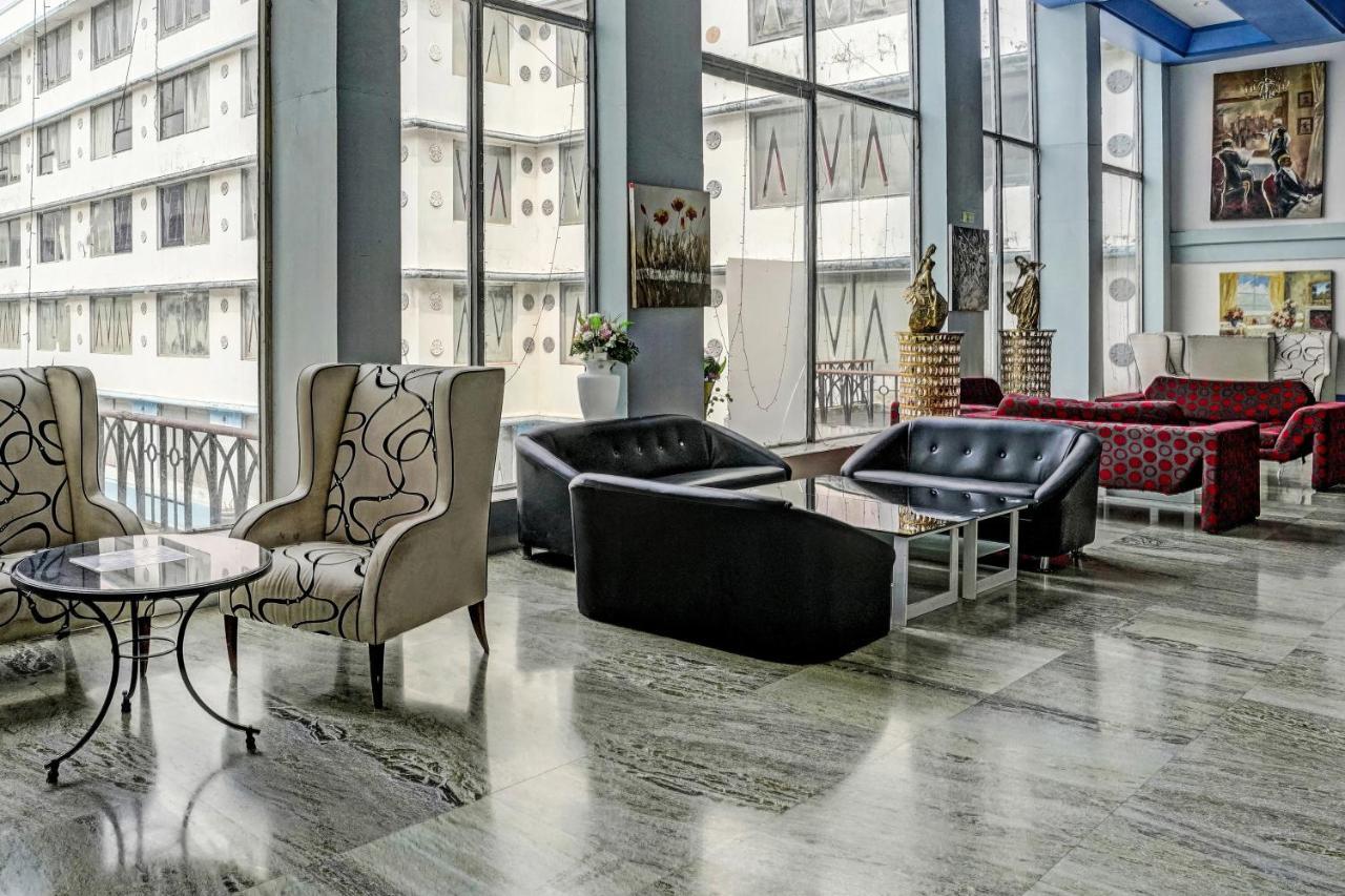 Townhouse 809 Royal Palms Hotel - Rose Collection مومباي المظهر الخارجي الصورة